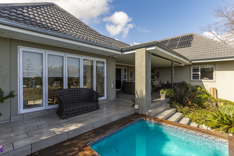 3 Bedroom Property for Sale in Helena Heights Western Cape